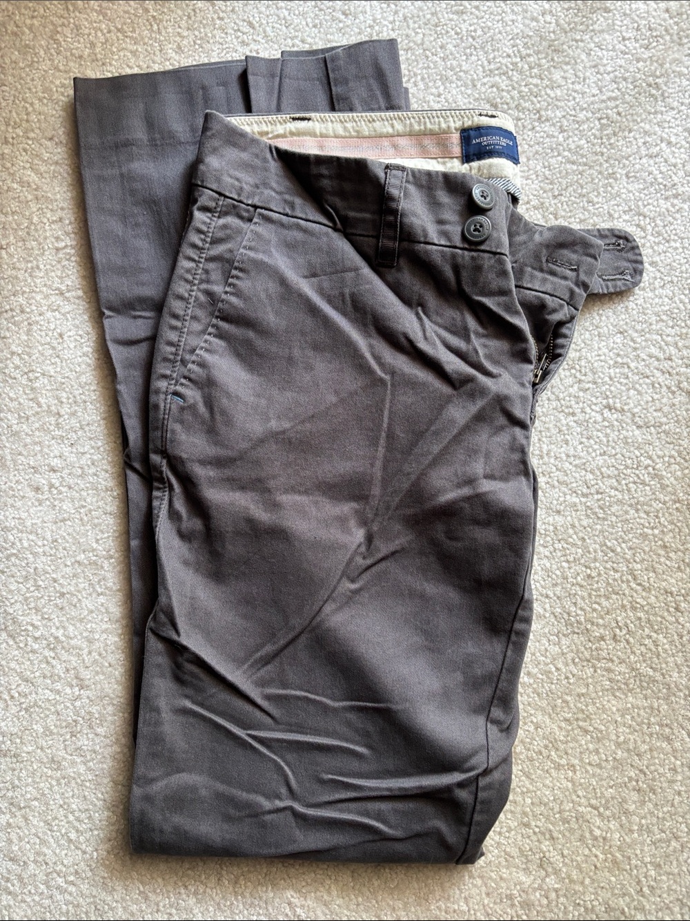 AE 4 Short grey vintage chino trousers